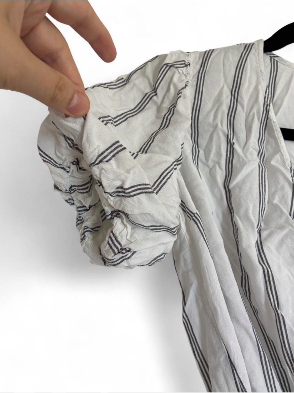 Abercrombie & Finch Viscose Wrap Crop Small - Picture 6 of 8